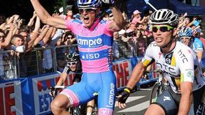 Petacchi bate Cavendish