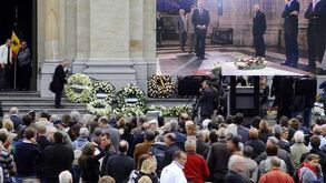 Centenas de pessoas no funeral de Wouter Weylandt 