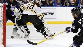 NHL: Lightning forçam "negra" com Bruins