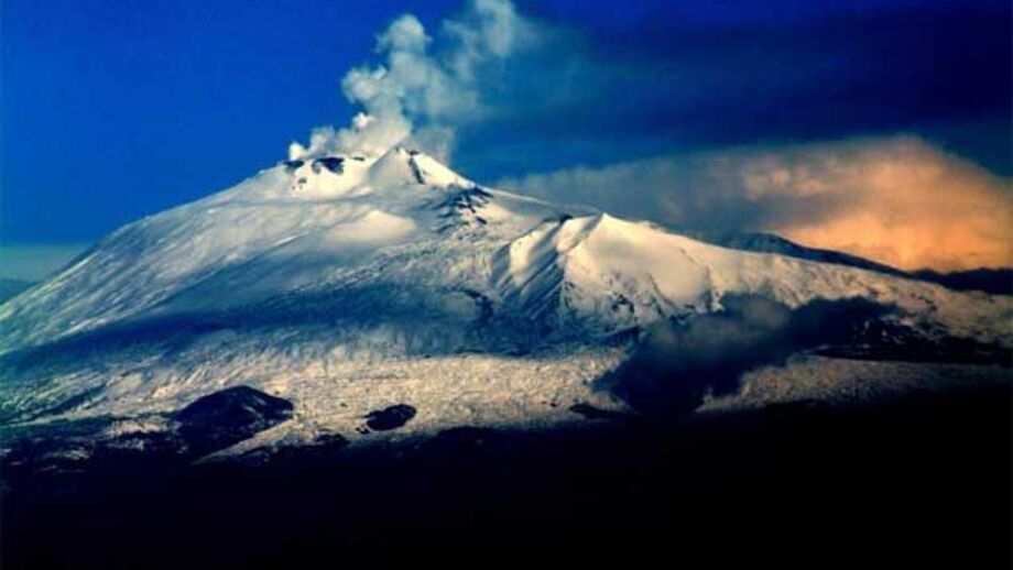 Vulcão Etna ameaça 9.ª etapa