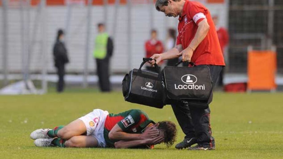 Rafael Miranda operado após o jogo com o FC Porto
