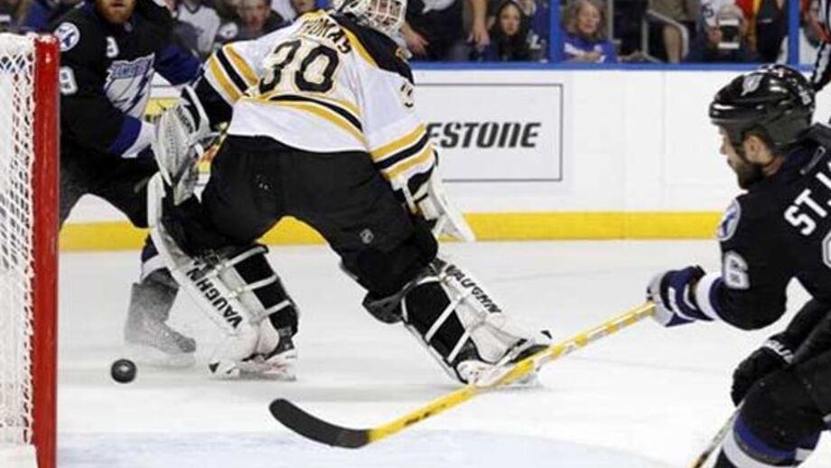 NHL: Lightning forçam "negra" com Bruins