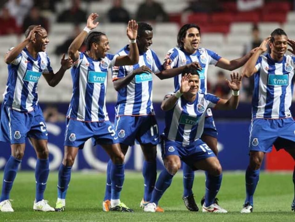 FC Porto bem colocado na luta pela Champions