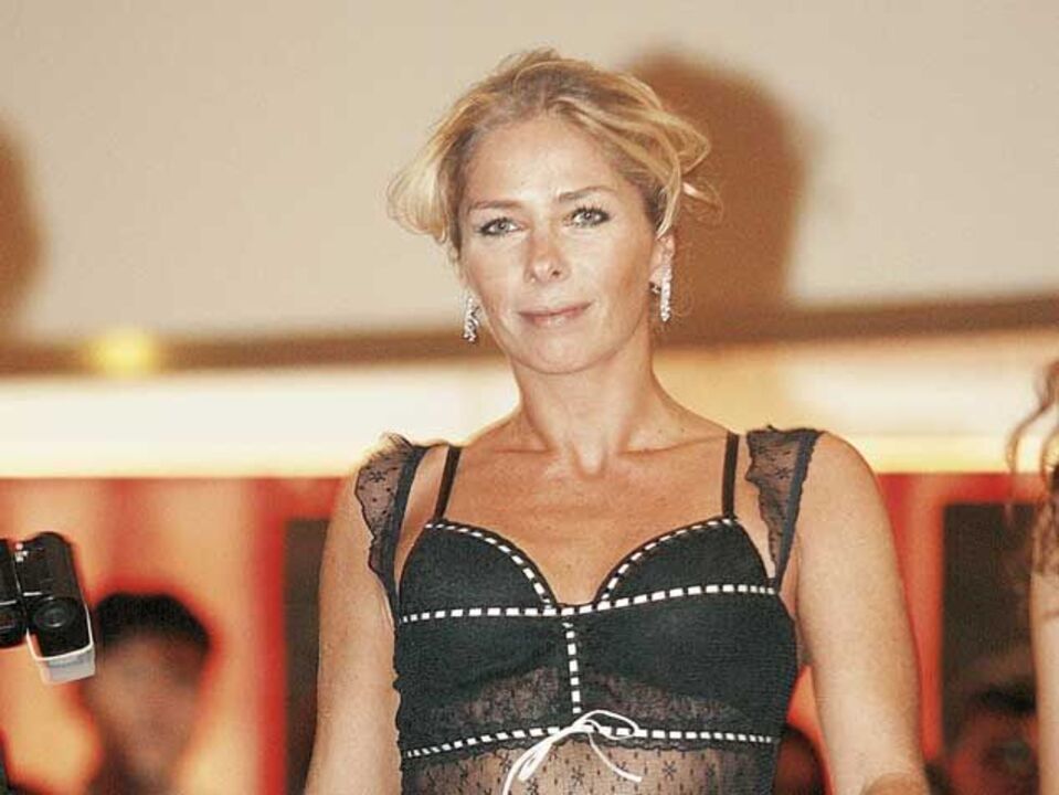 Adriane Galisteu volta a ser capa da "Playboy"