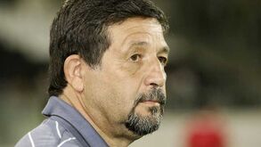 Romão foi eleito o técnico da época no Kuwait