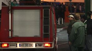 Incêndio destruiu casa no Porto