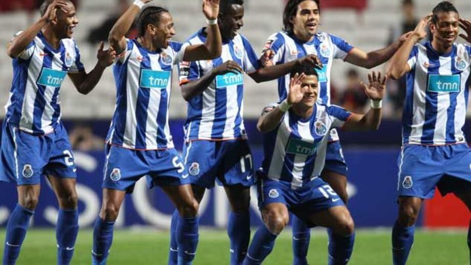 FC Porto bem colocado na luta pela Champions