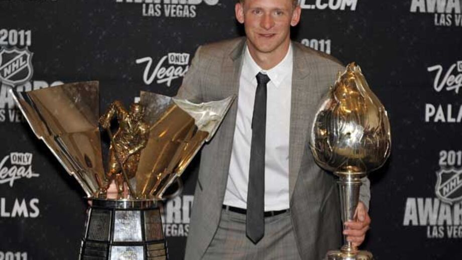 NHL: Corey Perry conquista prémio de MVP