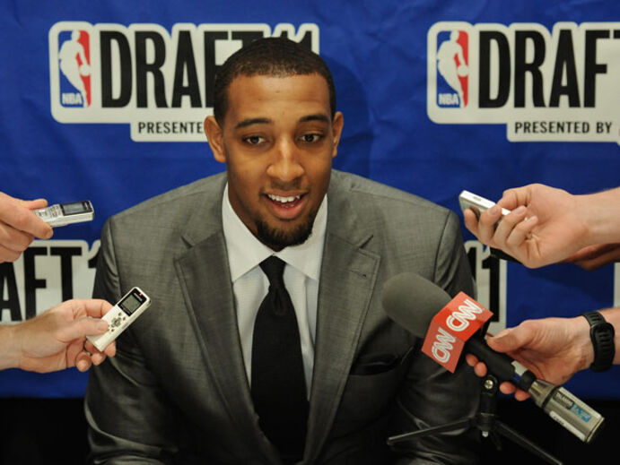 Kyrie Irving é a primeira escolha do draft