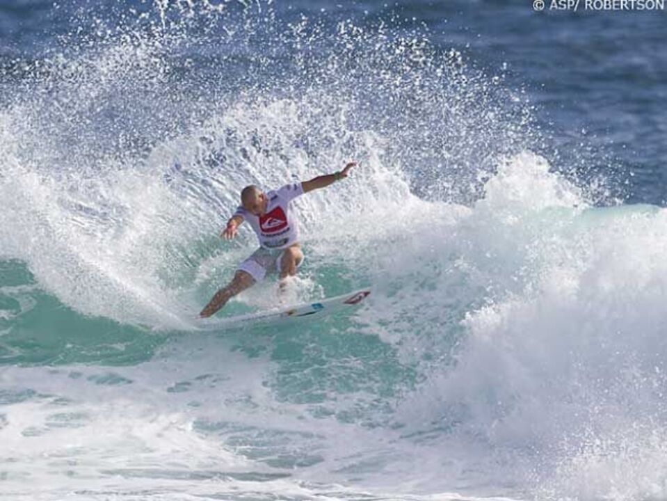 Surf: Saca vence na estreia sul-africana