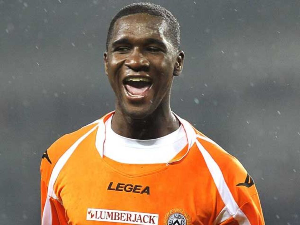 Villarreal contrata Cristian Zapata