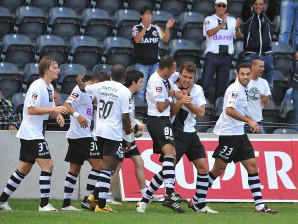 Nacional super favorito diante do Hafnarfjordur