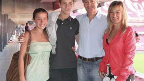 Biografia de José Águas junta família benfiquista