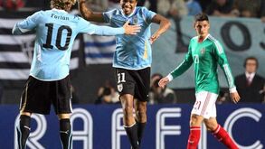 Uruguai favorito diante do Peru