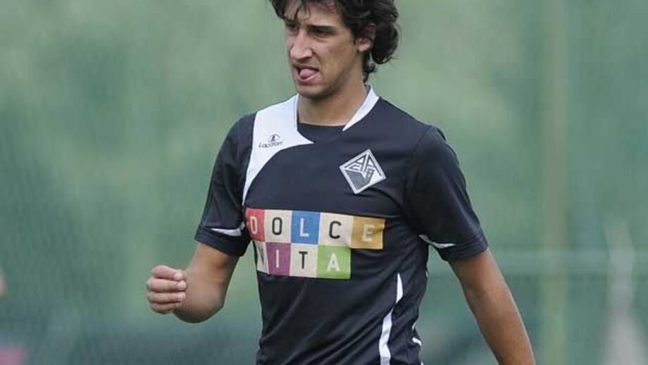 Paulo Grilo emprestado ao Santa Clara