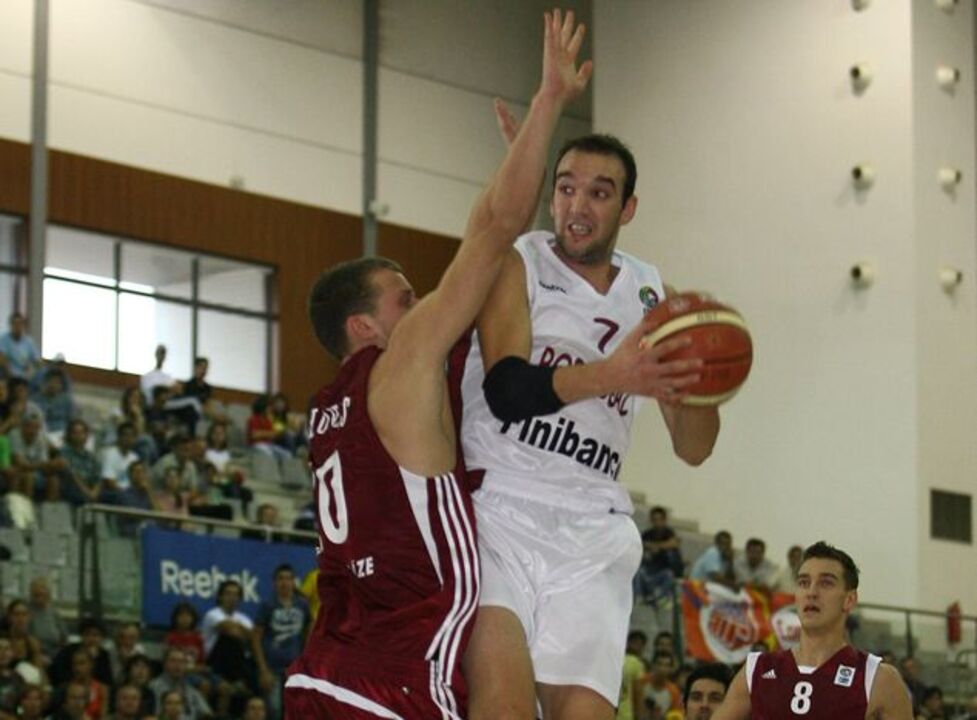 Paulo Cunha fora do Eurobasket