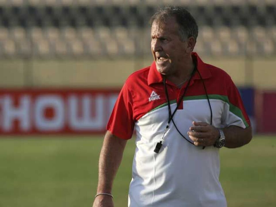 Zico vai comandar seleção iraquiana