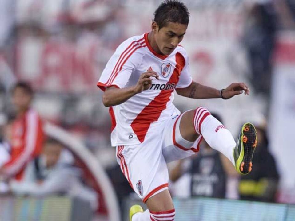 Udinese confirma Roberto Pereyra