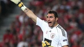 Dois contratos na transferência de Roberto