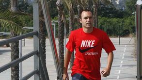 Iniesta: «Thiago tem talento acima da sua idade»