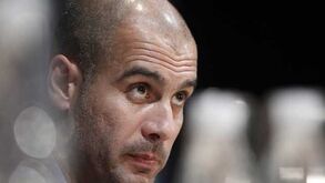Guardiola: «Ausências e relvado não são desculpa»