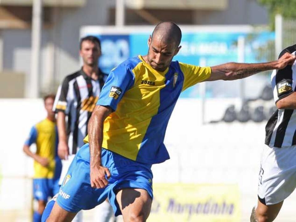 Santa Clara-Atlético, 1-2: Lisboetas na liderança