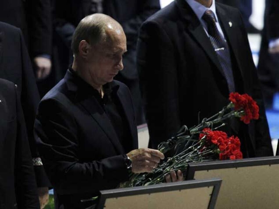 Putin homenageou jogadores do Lokomotiv de Iaroslav