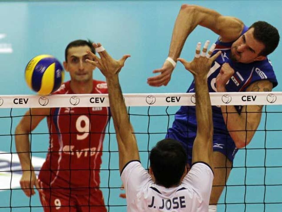 Portugal perde com a Rússia