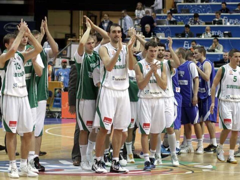 Eslovénia fecha lote de apurados