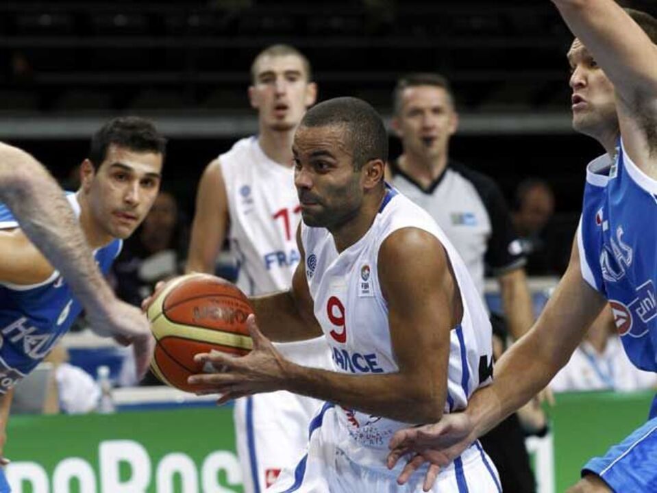 França derrota Grécia e está nas meias-finais