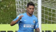 Inter de Milão cria cláusula de assistências para Zárate