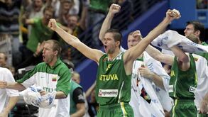 Lituânia vence Sérvia (100-90)