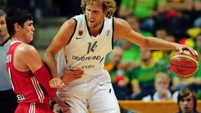 Alemanha vence Turquia e sonha com os "quartos"