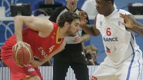 Espanha com vitória fácil sobre a França