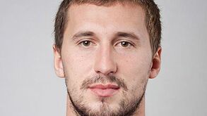 Hoquéi no gelo: Alexandr Galimov operado