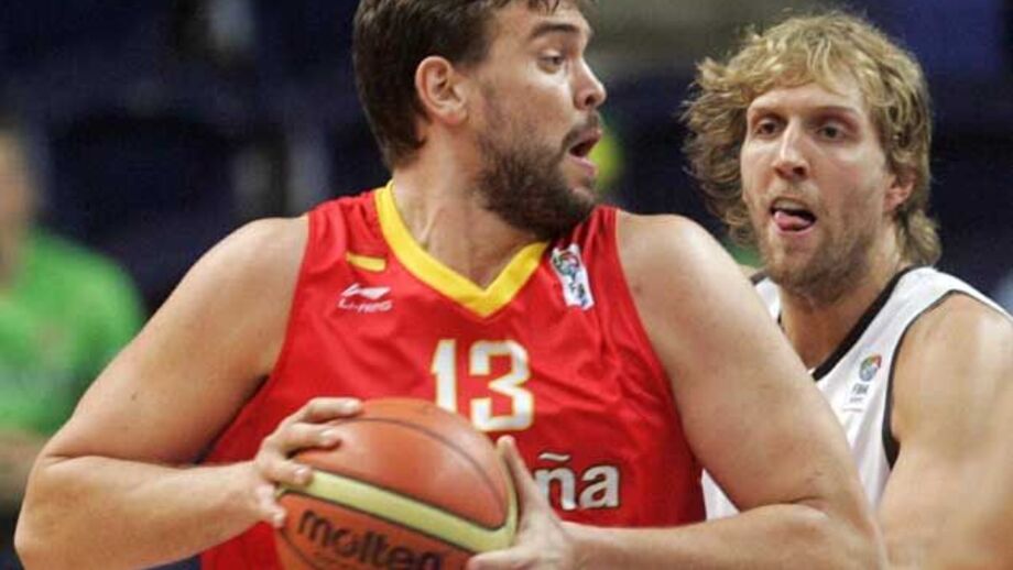 Espanha bate Alemanha por 77-68