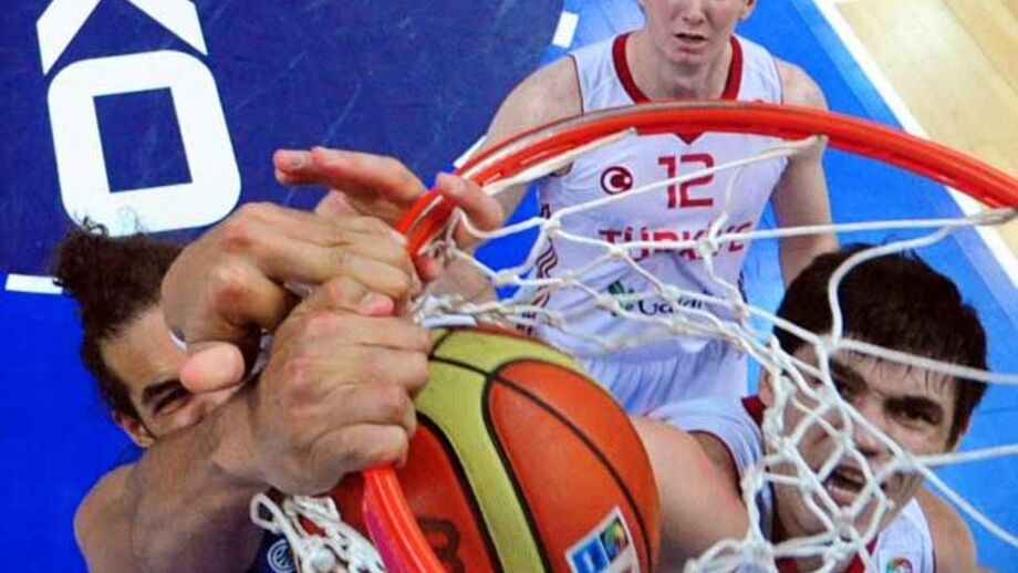 França apura-se para os quartos-de-final