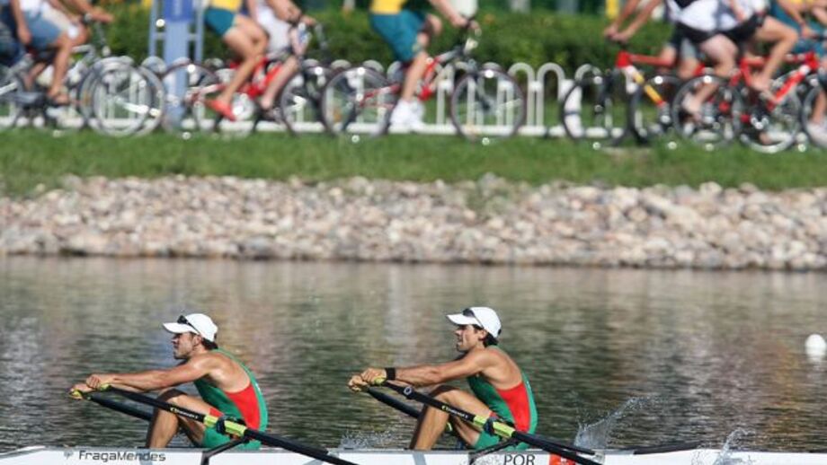 Campeonato da Europa de Remo: Ligeiros disputam repescagens