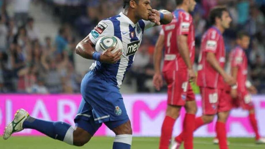 Hulk é o Melhor Jogador de agosto/setembro