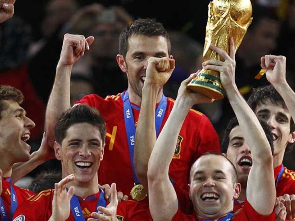 Espanha com favoritismo na visita à República Checa