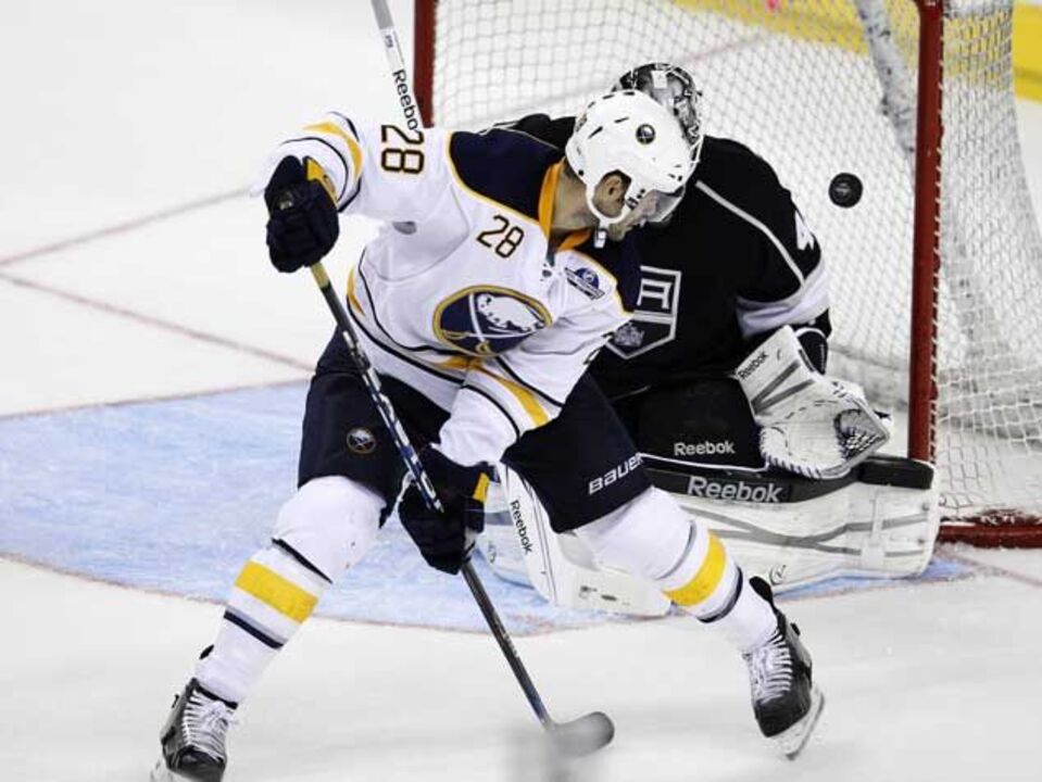NHL: Sabres batem Kings em Berlim