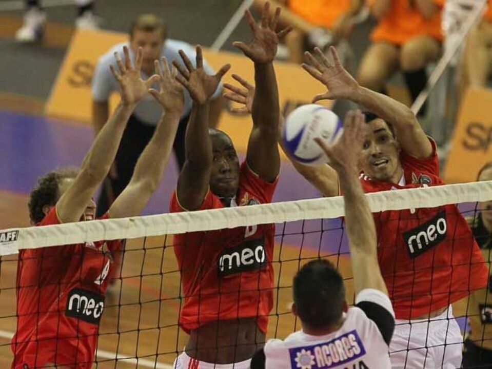 Benfica derrota Fonte Bastardo