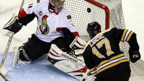 NHL: Campeões arrancam com derrota