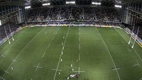 Johnny Wilkinson alarma velhos rivais