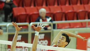 Benfica vence Leixões com facilidade 