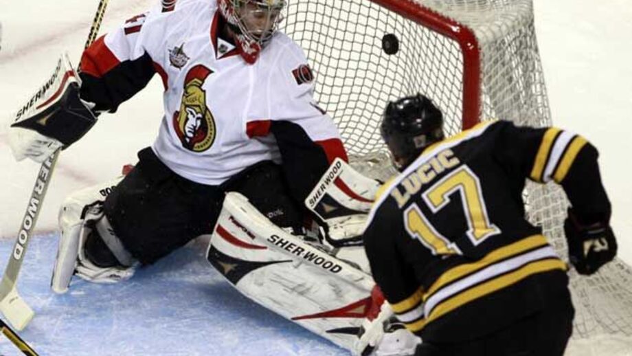 NHL: Campeões arrancam com derrota