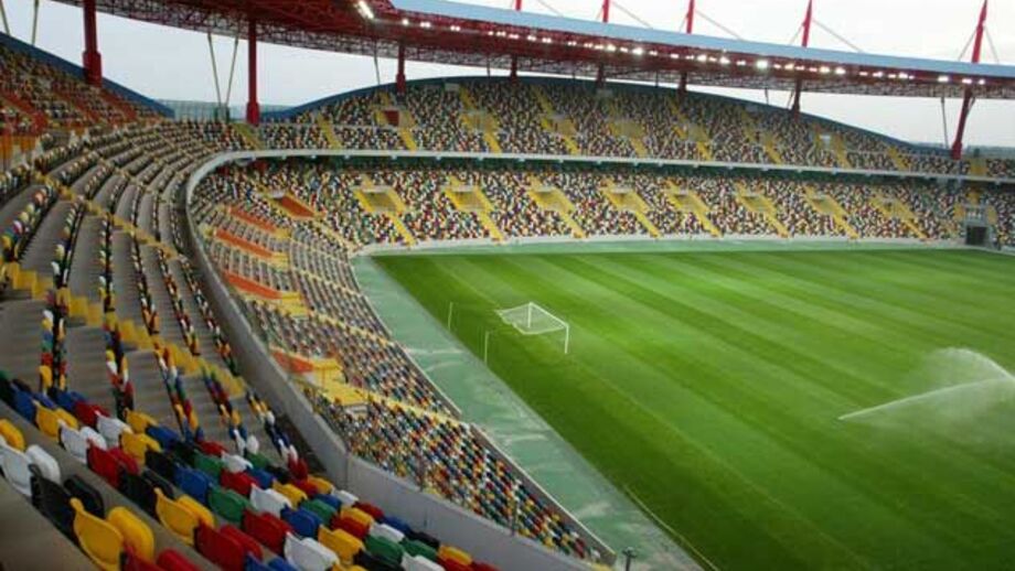 Empresa municipal que gere estádio de Aveiro foi extinta