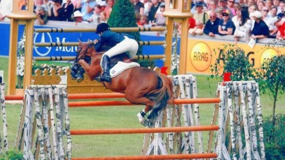 Hipismo: Luciana Diniz em 3.º lugar na Noruega