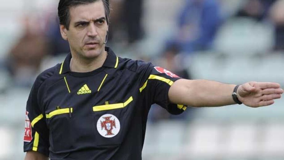 Processos a árbitros que recusaram apitar leões
