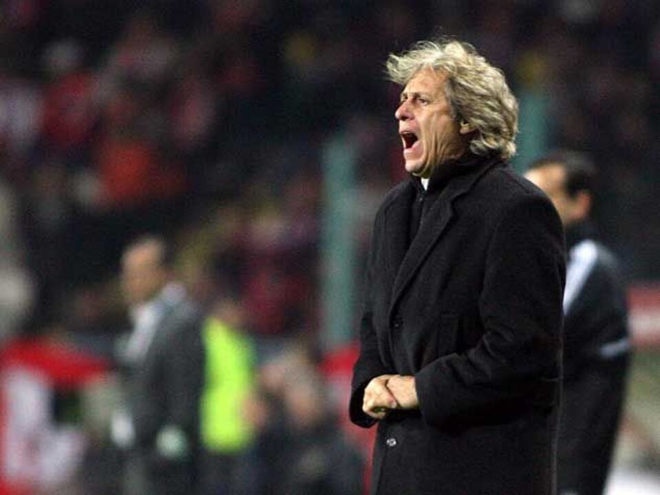 Jesus: «Só se jogaram 45 minutos»